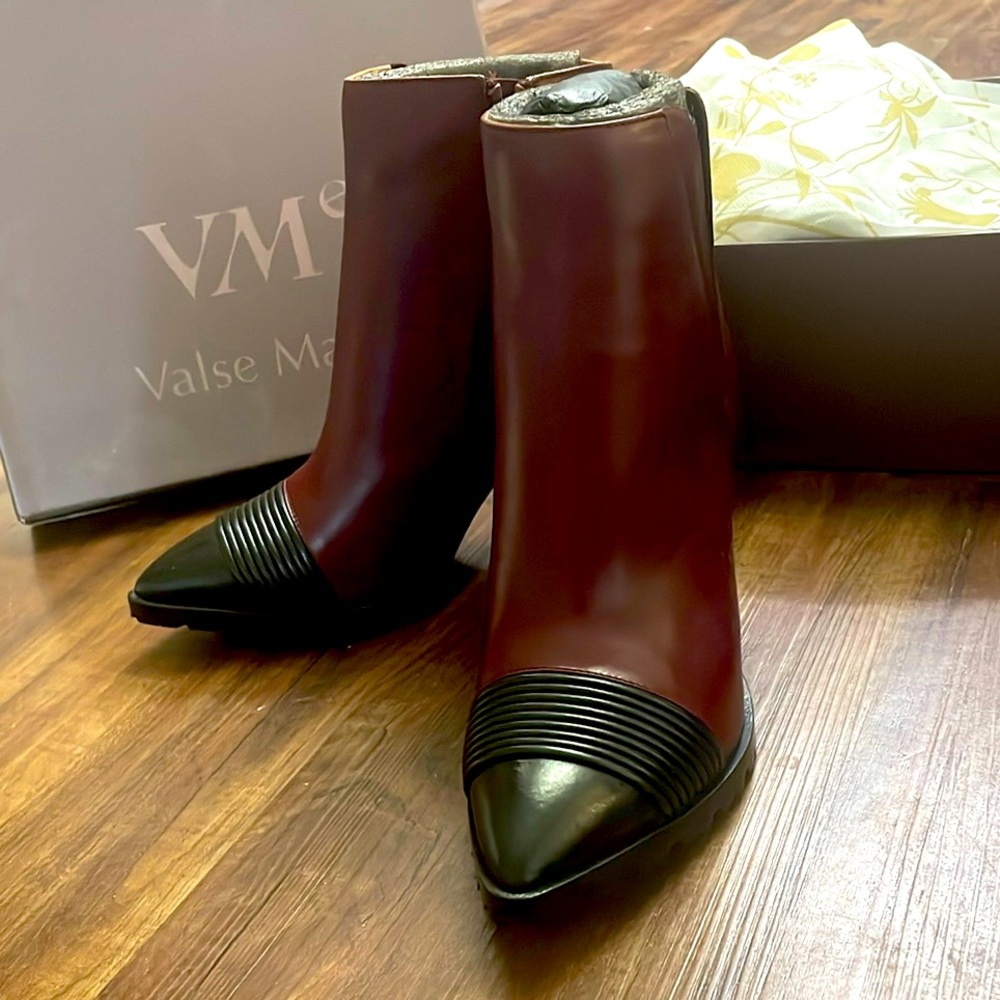Burgundy Black Designer Brand Genuine Leather Ankle Boots with Sleek Pointed Toe